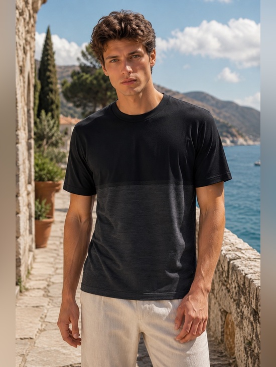 Uniqlo Other - 🖤Uniqlo Men’s Colorblock Crew Neck T-Shirt - Gray and Black, Size XS🖤